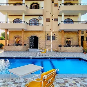 Dream Island Otel