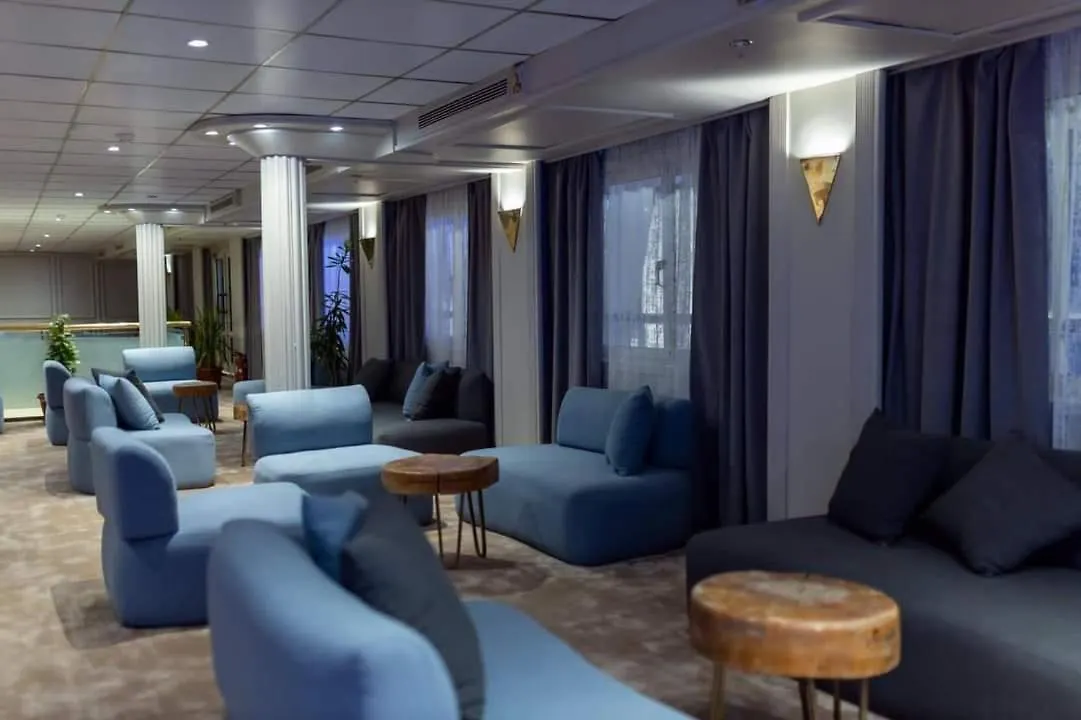 Hotel Luxor Aswan Coral 2 Nile Cruise Every Saturday From Luxor 4 Nights & Every Wednesday From Aswan 3 Nights