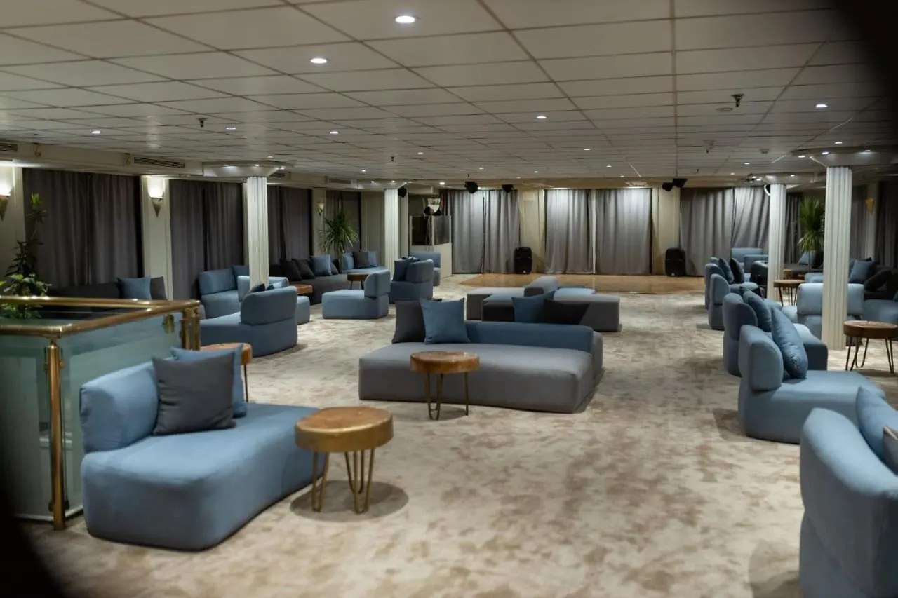 Luxor Aswan Coral 2 Nile Cruise Every Saturday From Luxor 4 Nights & Every Wednesday From Aswan 3 Nights